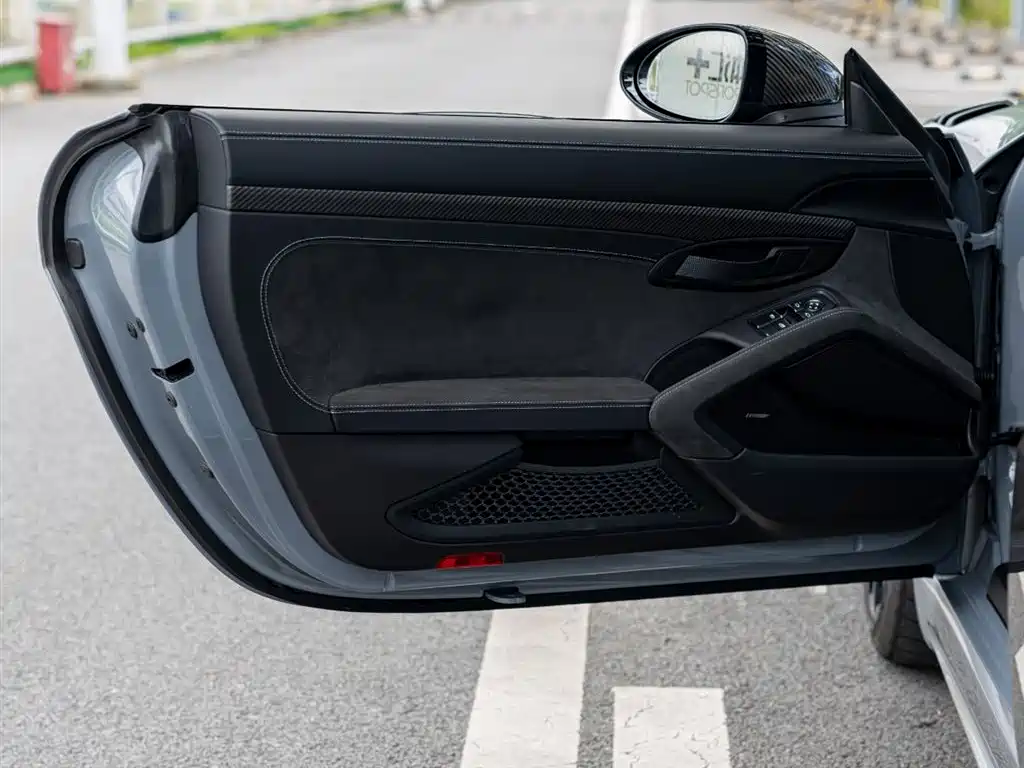 Porsche 718 2022 Cayman GT4 RS 4.0L купить на сайте DeffCars