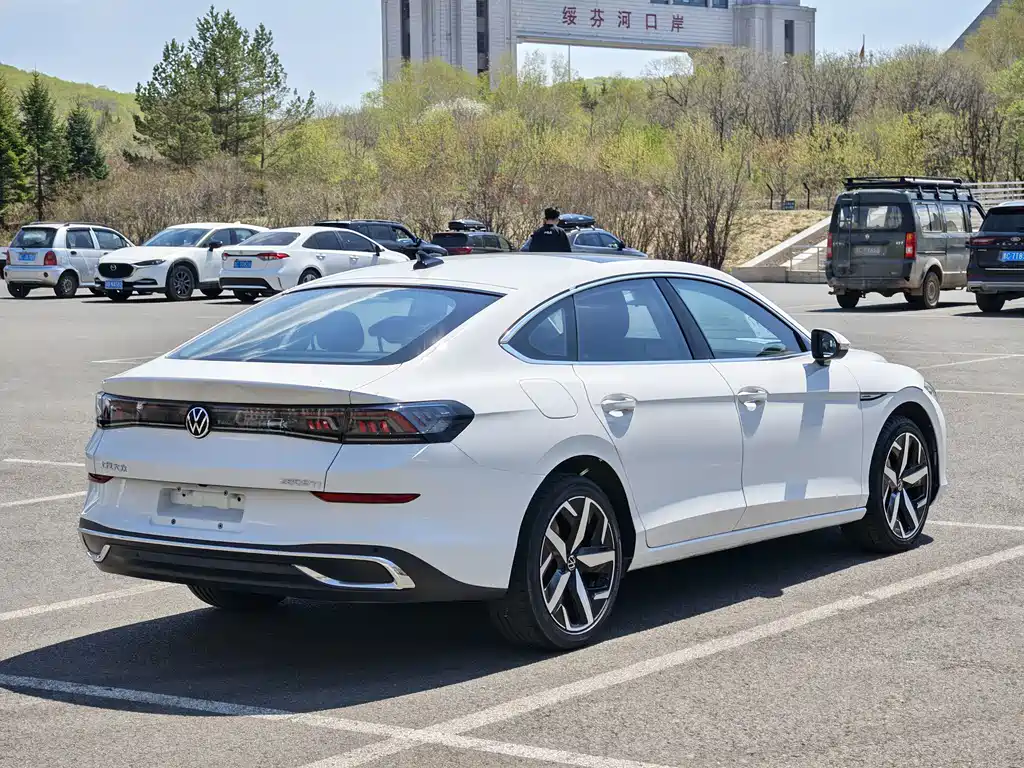 Lingdu 2022 Lingdu L 280TSI DSG Hot Edition купить на сайте DeffCars