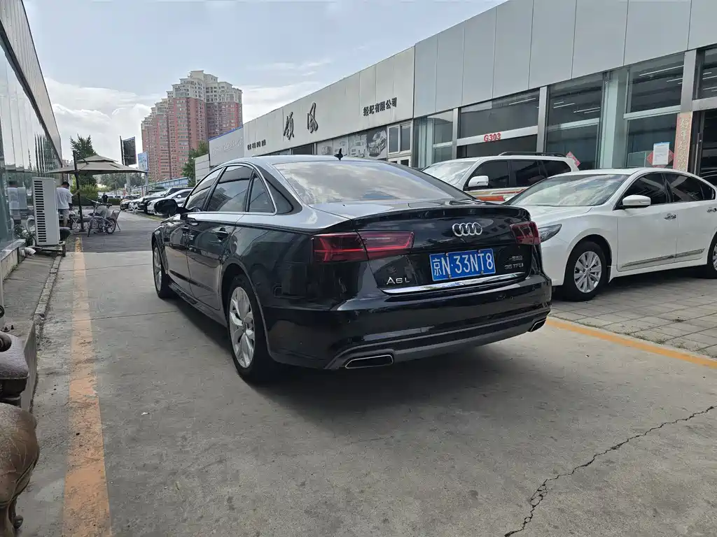 Audi A6L 2018 30th Anniversary Model 35 TFSI Fashion купить на сайте DeffCars