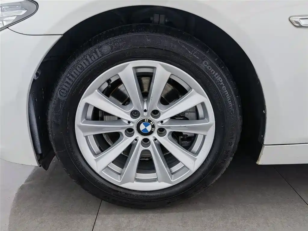 BMW 5 Series Imported 2015 520i Elegant купить на сайте DeffCars