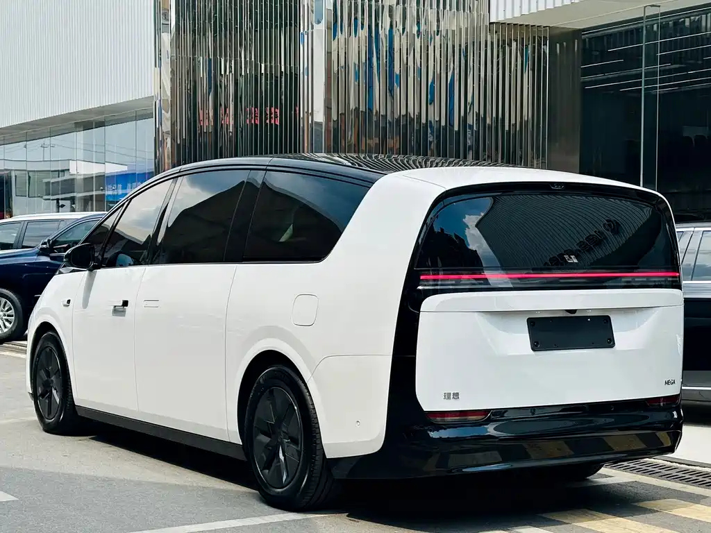 Ideal MEGA 2025 Home Family Special Edition купить на сайте DeffCars