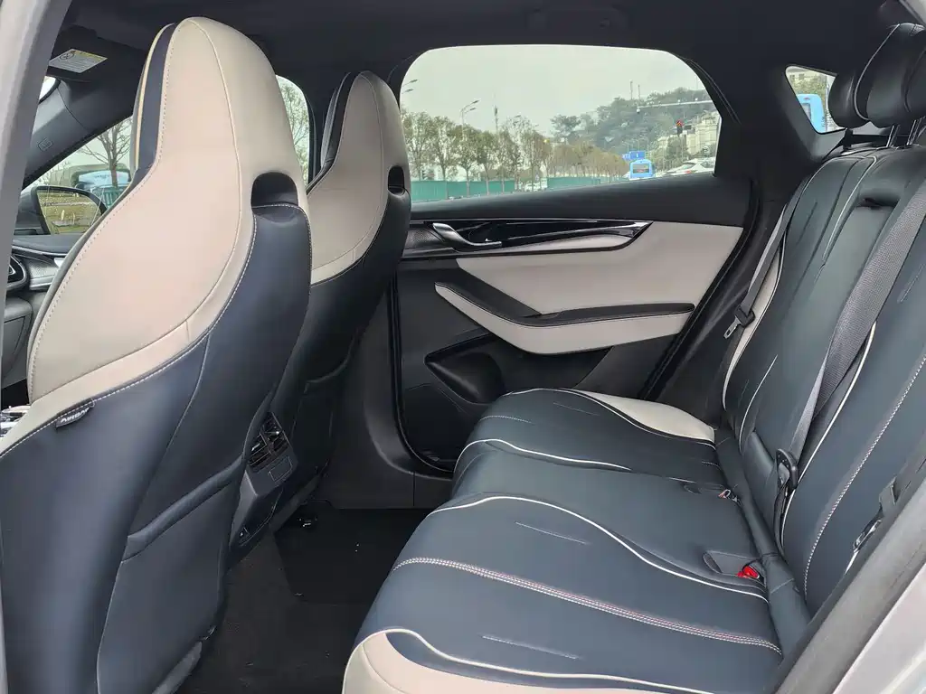 Qin PLUS 2021 DM-i 55KM flagship model купить на сайте DeffCars