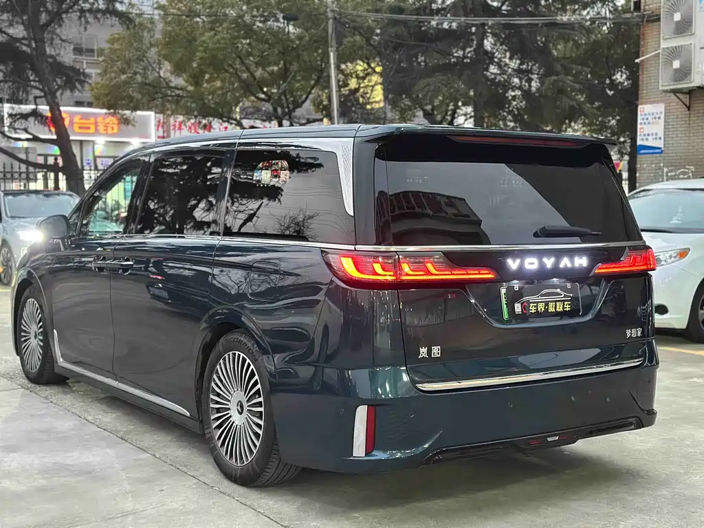 Lantu Dreamer 2025 PHEV four-wheel drive flagship Kunpeng version купить на сайте DeffCars