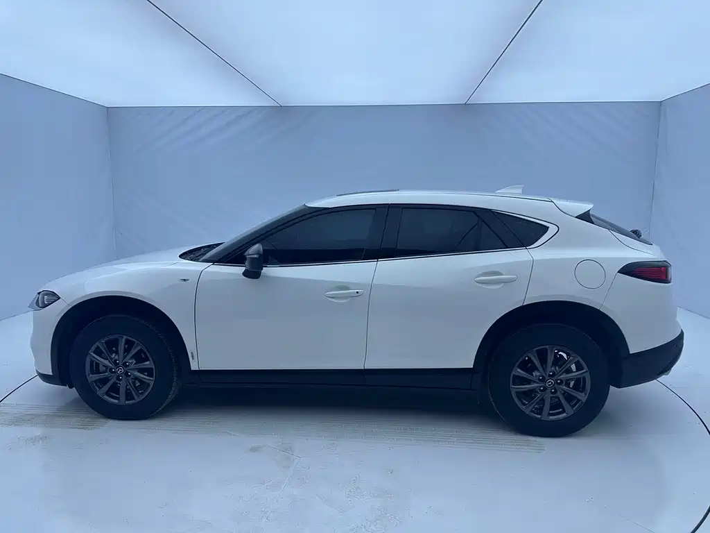 Mazda CX-4 2021 2.0L automatic two-wheel drive Blue Sky Exploration Edition купить на сайте DeffCars