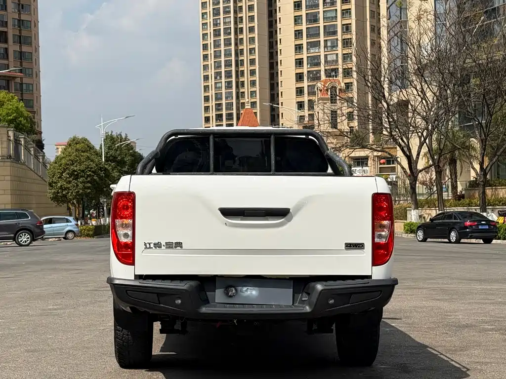 Baodian 2022 2.5T diesel four-wheel drive exclusive version long axis JX4D25A6L купить на сайте DeffCars