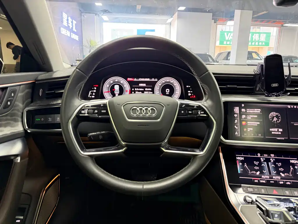 Audi A7L 2022 45 TFSI S-line Dream Building New Edition купить на сайте DeffCars