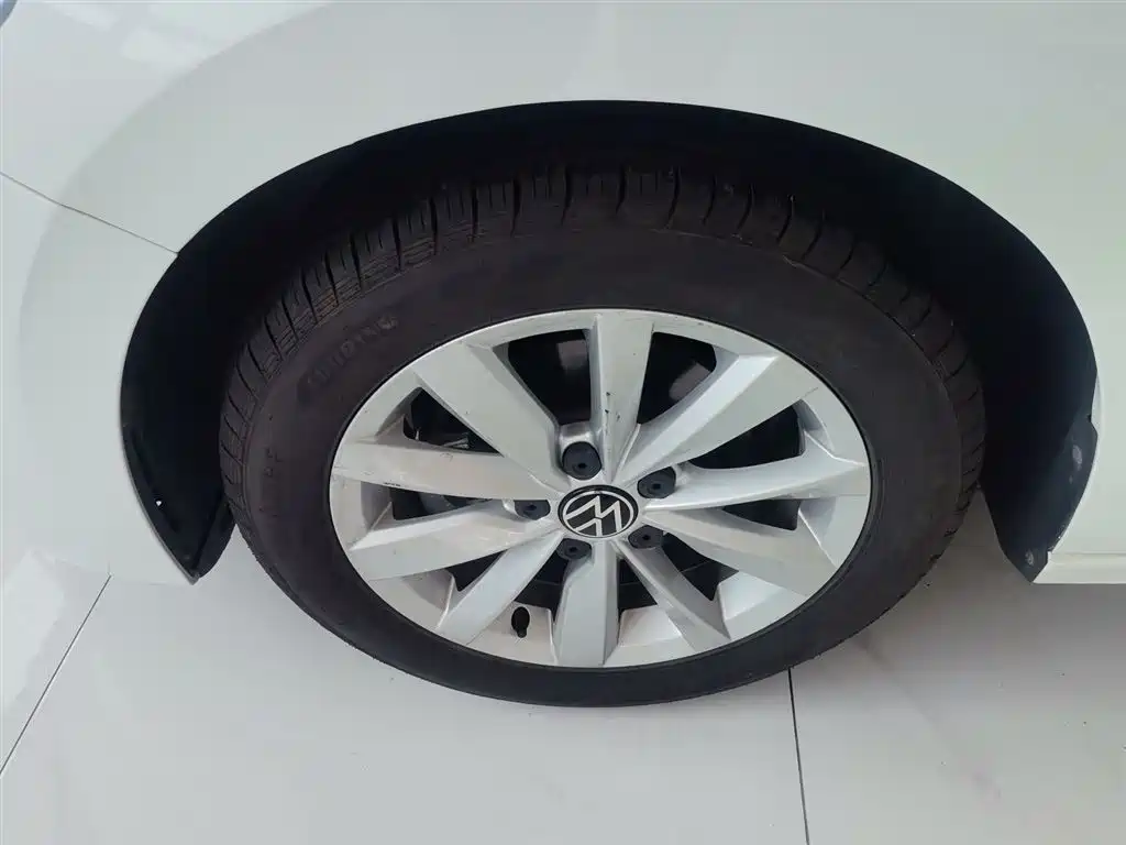 Bora 2021 1.5L automatic comfort intelligent connected version купить на сайте DeffCars