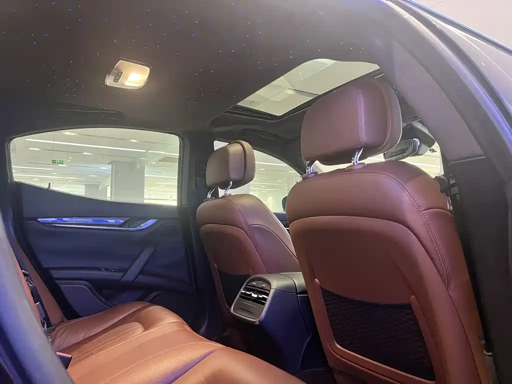 Ghibli 2018 3.0T Standard Edition купить на сайте DeffCars