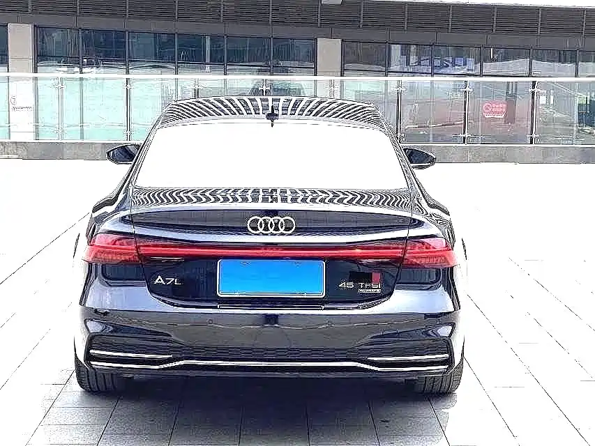 Audi A7L 2024 45 TFSI quattro luxury model купить на сайте DeffCars