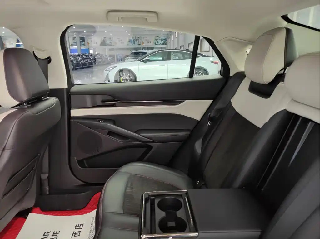 Mondeo 2022 facelift EcoBoost 245 luxury model купить на сайте DeffCars