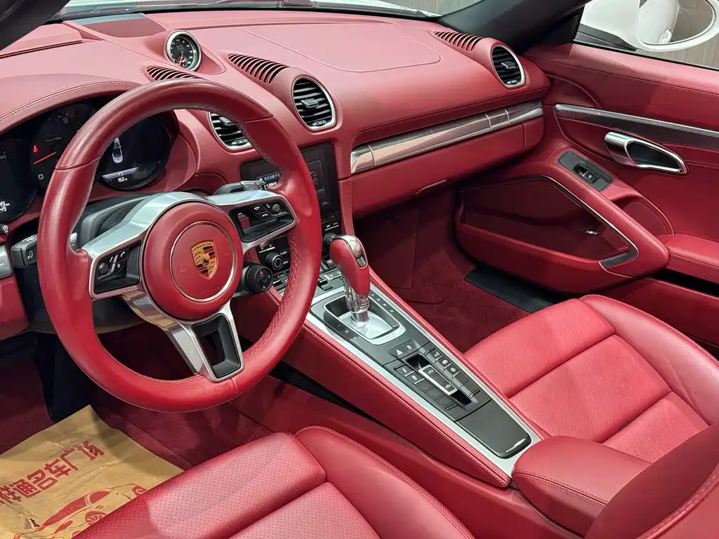Porsche 718 2022 Boxster 2.0T купить на сайте DeffCars