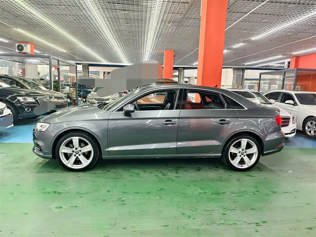 Audi A3 2019 Limousine 35 TFSI Fashion Type National VI купить на сайте DeffCars