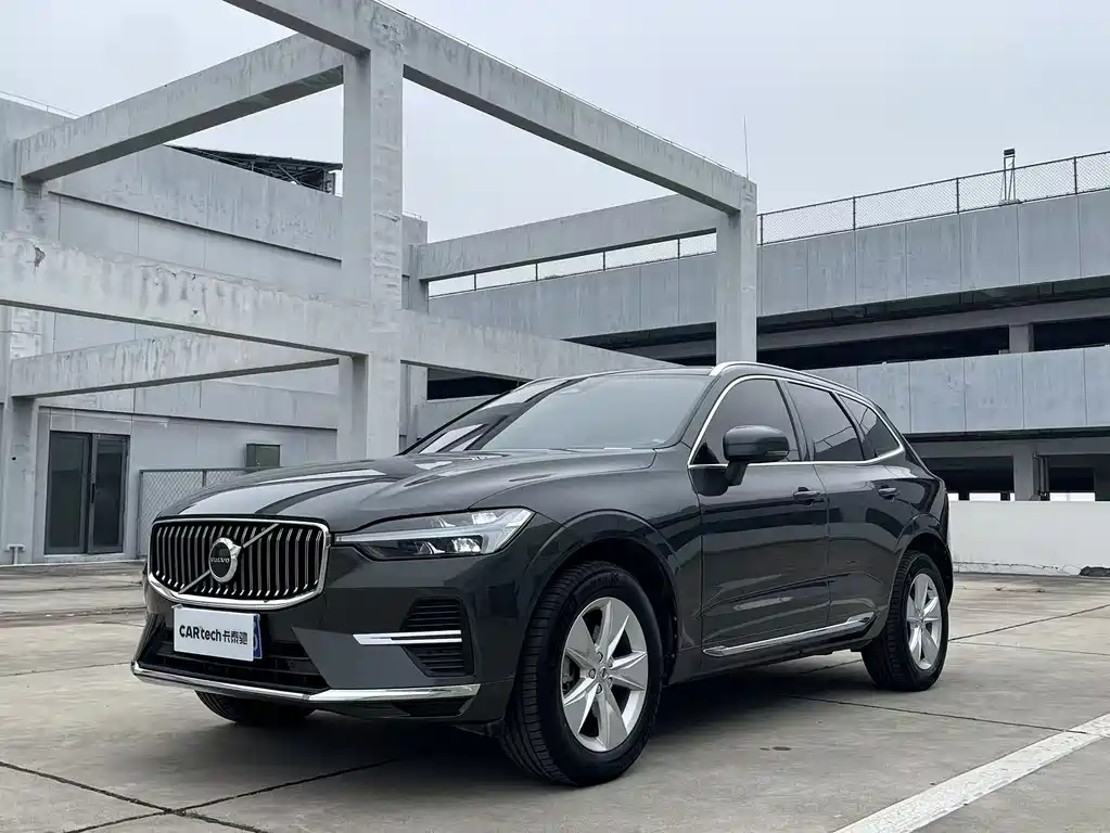 Volvo XC60 2022 B5 four-wheel drive Zhiyi Luxury Edition купить на сайте DeffCars