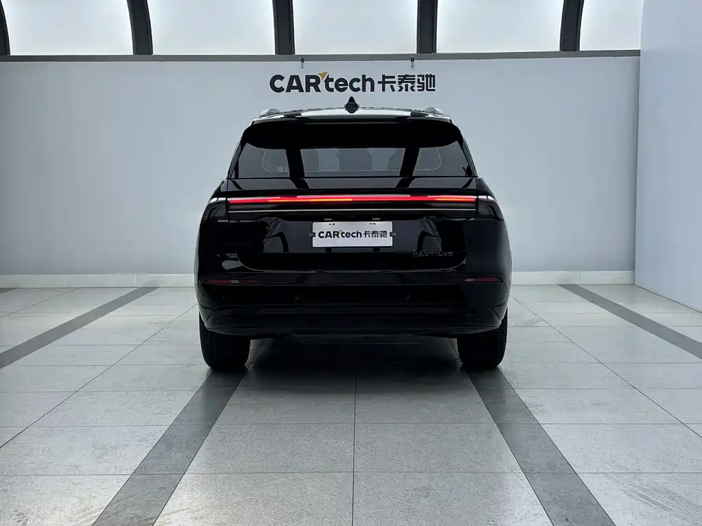 Voyager 2025 2.0T four-wheel drive Zunyi hybrid version купить на сайте DeffCars