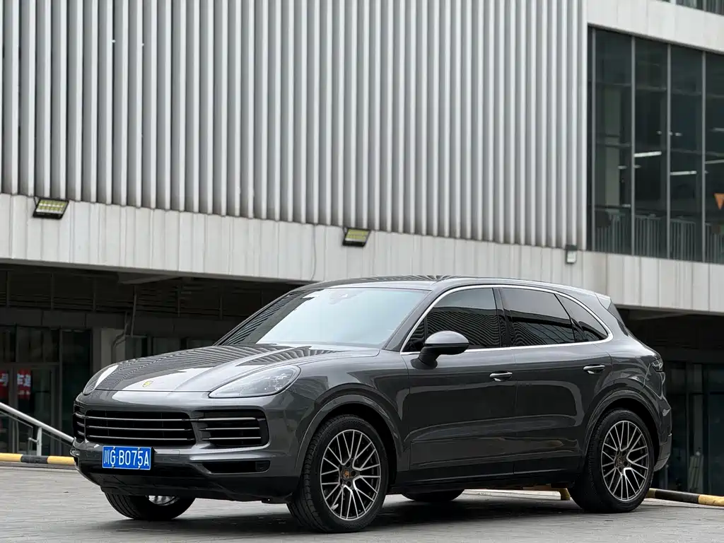 Cayenne 2022 Cayenne 3.0T Platinum Edition купить на сайте DeffCars
