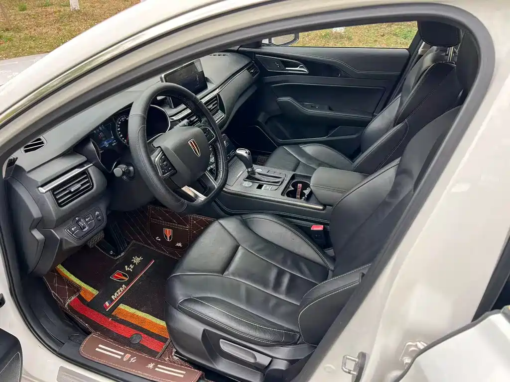 Hongqi H5 2019 30TD dynamic version купить на сайте DeffCars