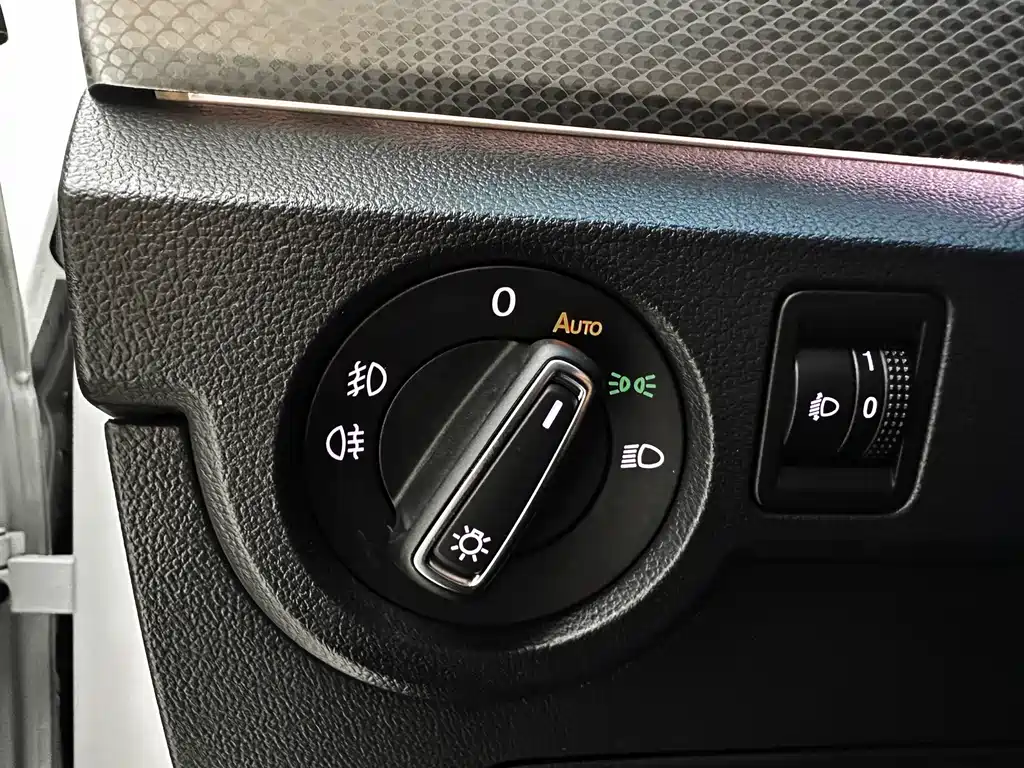 Tanying 2023 200TSI DSG Yuezhi Connected Edition купить на сайте DeffCars