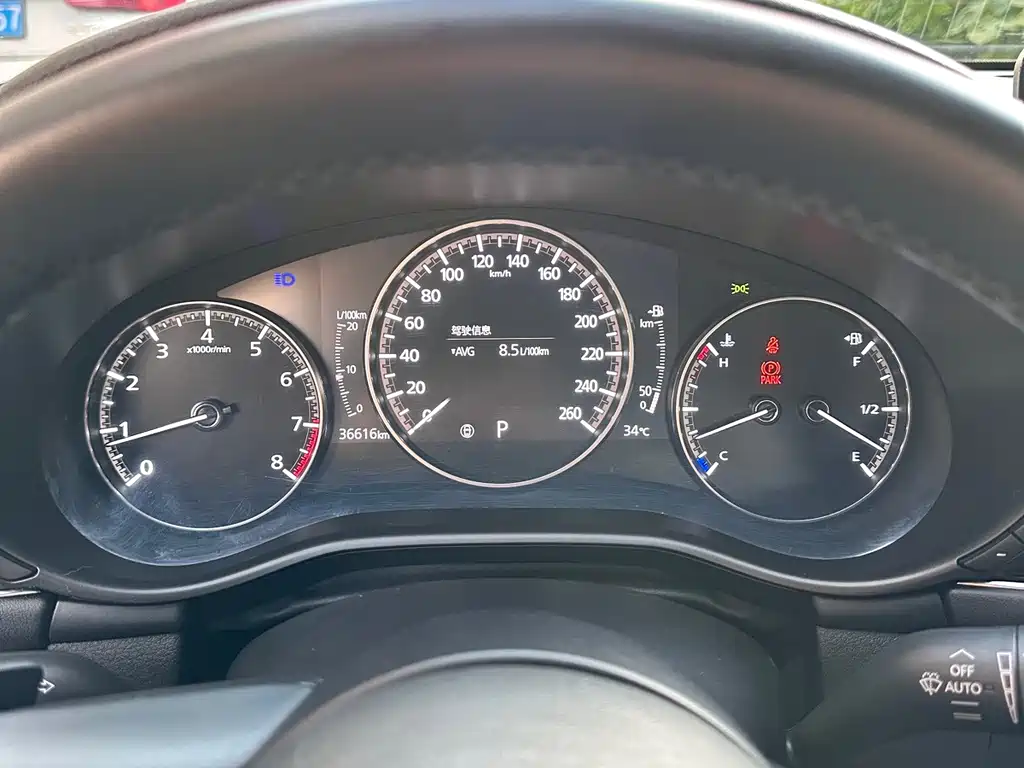 Mazda3 Angkesela 2022 2.0L Automatic Zhiya Obsidian Edition купить на сайте DeffCars