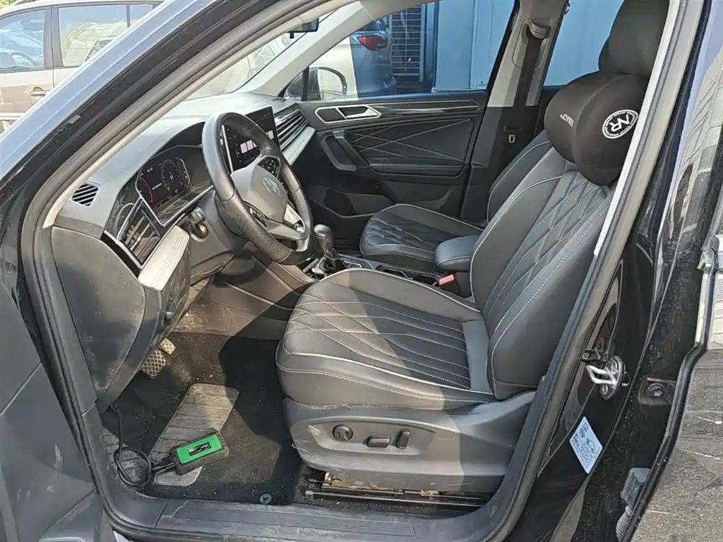 Tiguan L 2022 330TSI automatic two-wheel drive smart version купить на сайте DeffCars