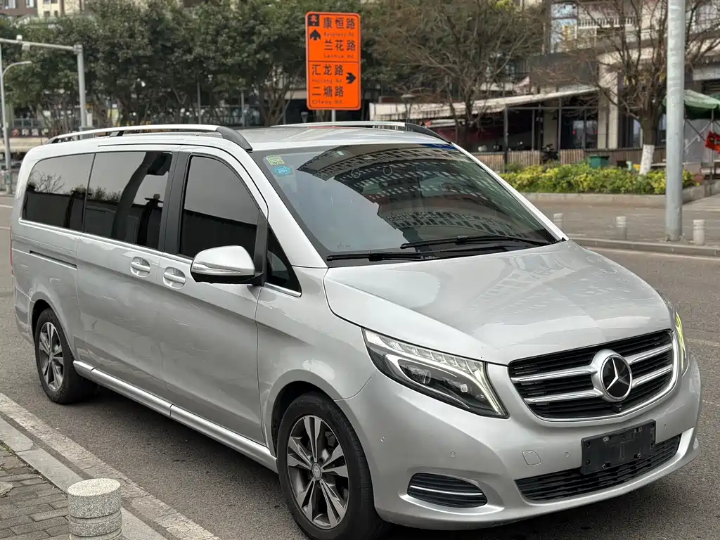 Mercedes-Benz V-Class 2016 V 260 L Premium Extended Edition купить на сайте DeffCars