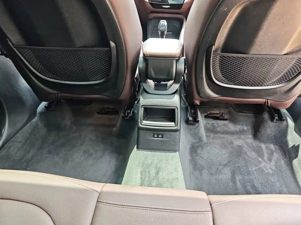 BMW X1 2020 sDrive20Li Exclusive Model купить на сайте DeffCars