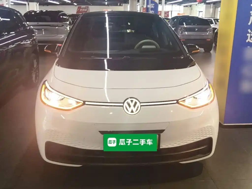 Volkswagen ID.3 2025 Smart Model Pure Smart Edition купить на сайте DeffCars