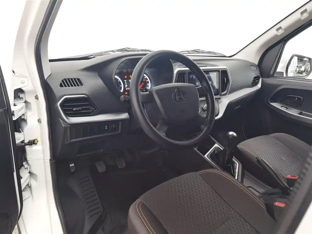 Changan Ruixing M60 2023 model 1.5L GDI comfortable van with 2 seats купить на сайте DeffCars
