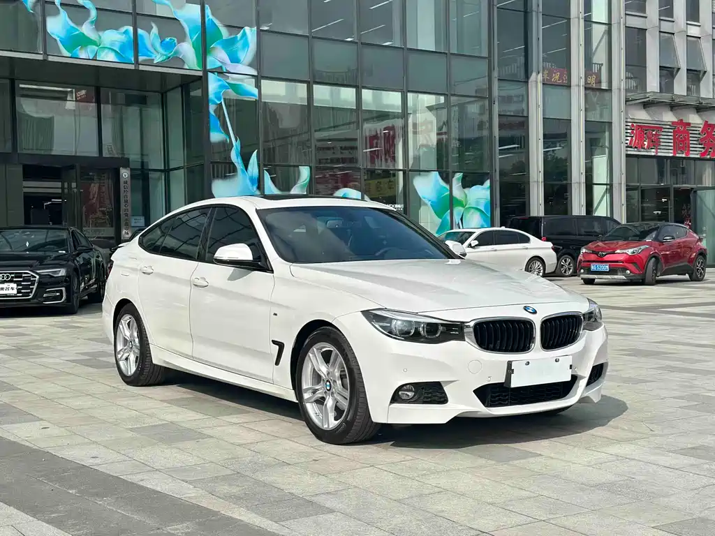 BMW 3 Series GT 2019 320i M Sports Package купить на сайте DeffCars