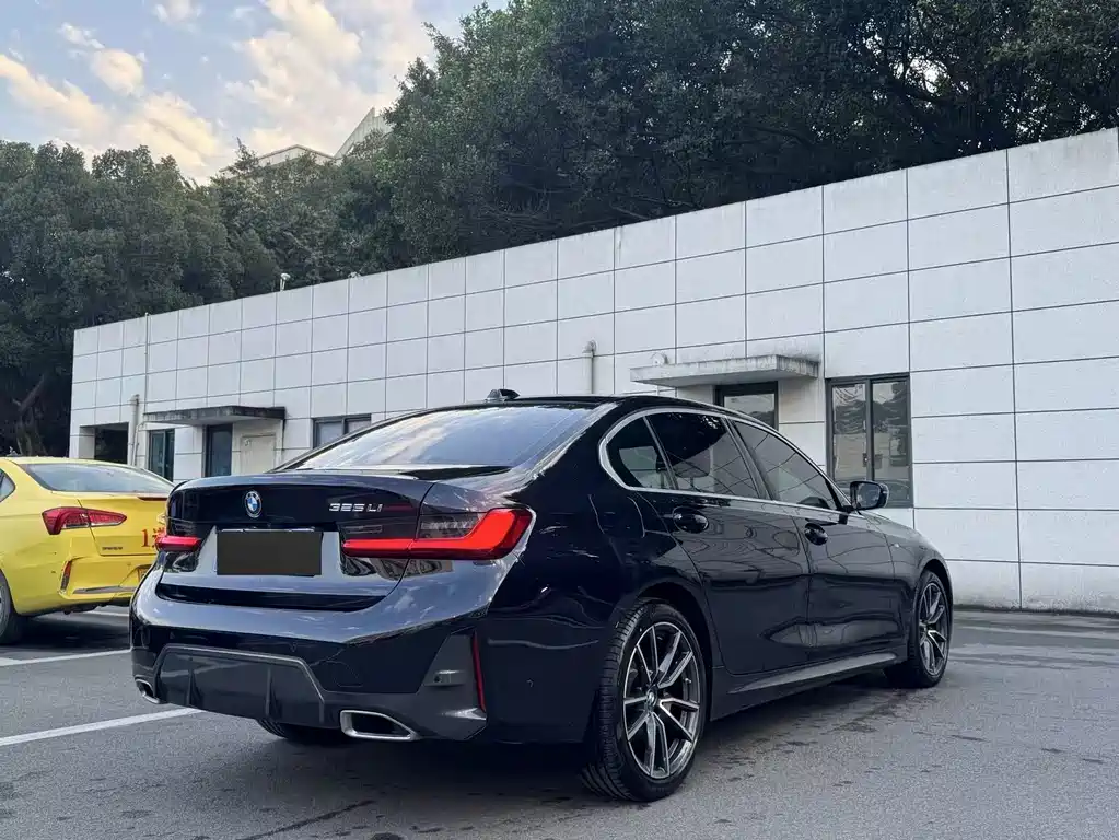 BMW 3 Series 2024 325Li M Sports Package купить на сайте DeffCars