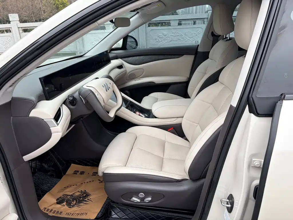 Zhiji LS6 2023 Max Standard Edition купить на сайте DeffCars