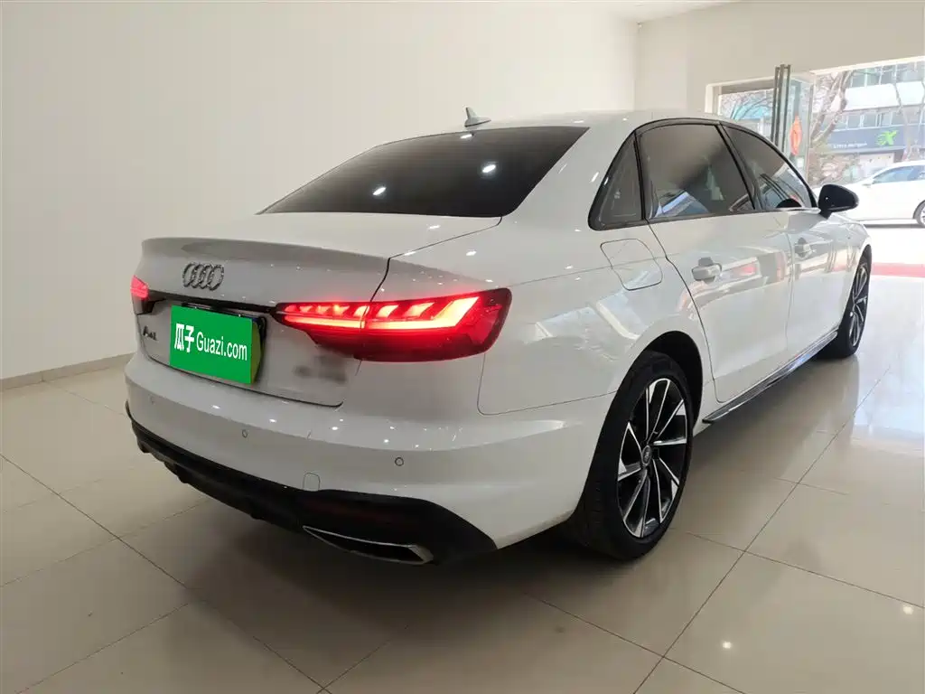 Audi A4L 2023 40 TFSI luxury and dynamic model купить на сайте DeffCars