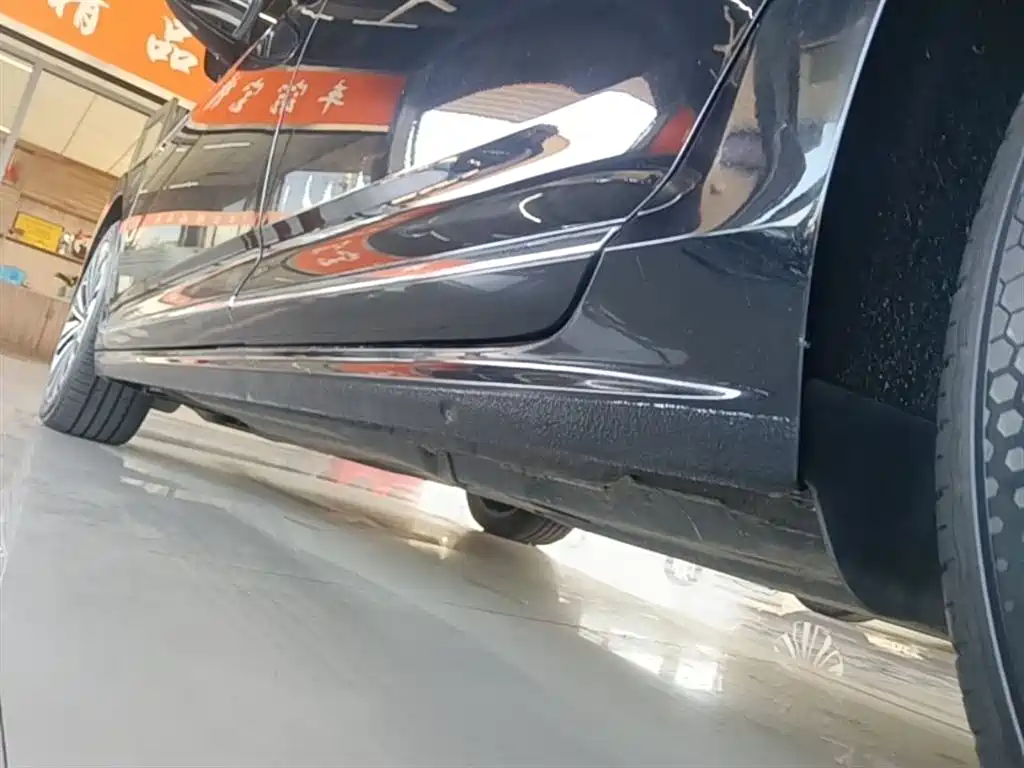 Passat 2021 330TSI Deluxe Edition купить на сайте DeffCars