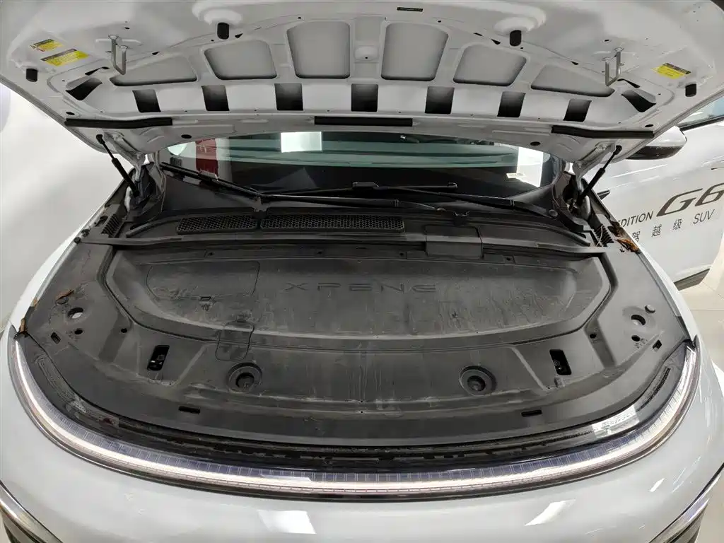 Xpeng G6 2025 model 625 long battery life Max flagship version купить на сайте DeffCars