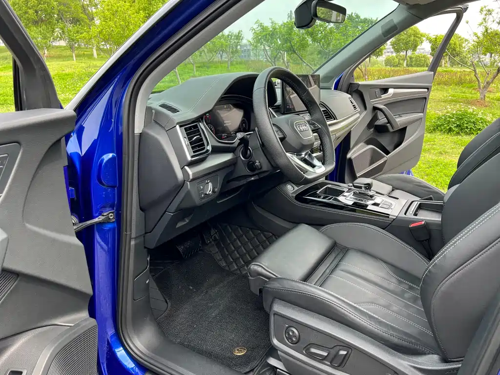 Audi Q5L 2022 45T luxury and dynamic model купить на сайте DeffCars