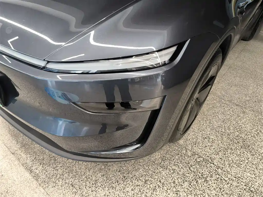 Model Y 2025 rear-wheel drive version купить на сайте DeffCars