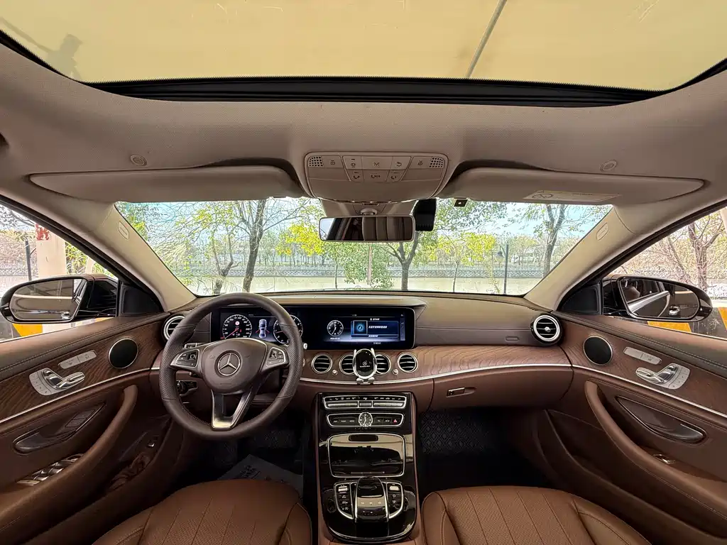 Mercedes-Benz E-Class 2017 E 300 L Luxury Model купить на сайте DeffCars