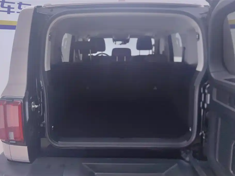 Tank 300 2024 2.0T Conqueror купить на сайте DeffCars