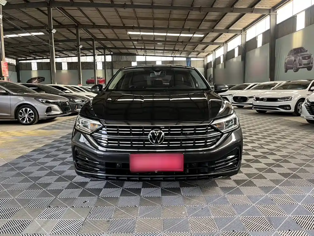Sagitar 2023 300TSI DSG Beyond Edition купить на сайте DeffCars