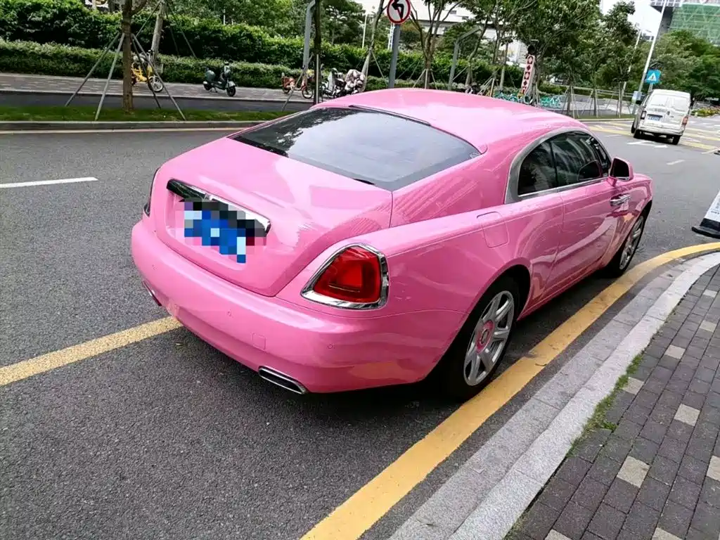 Phantom 2018 6.6T standard model купить на сайте DeffCars