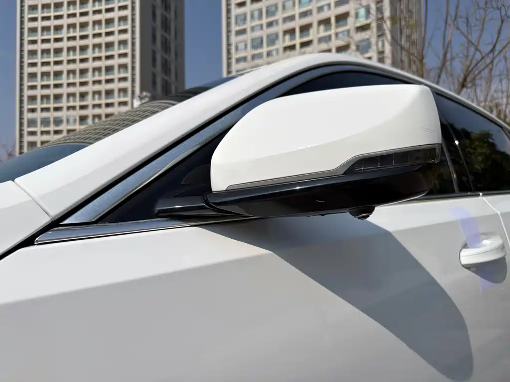 Cadillac CT5 2020 28T Fashion Model купить на сайте DeffCars