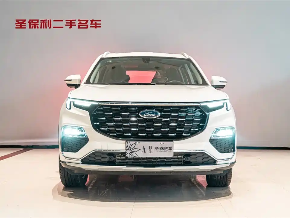 Lingyu 2023 EcoBoost 225 platinum collar type 7 seats (2/2/3) купить на сайте DeffCars