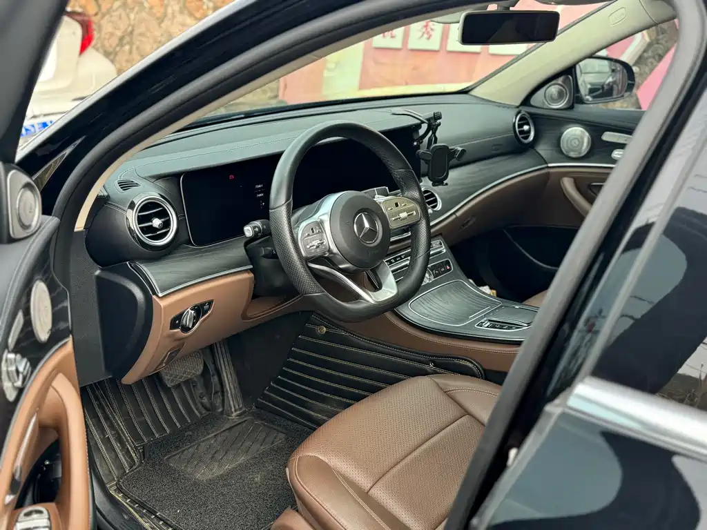 Mercedes-Benz E-Class 2020 facelift E 300 L sporty and fashionable купить на сайте DeffCars