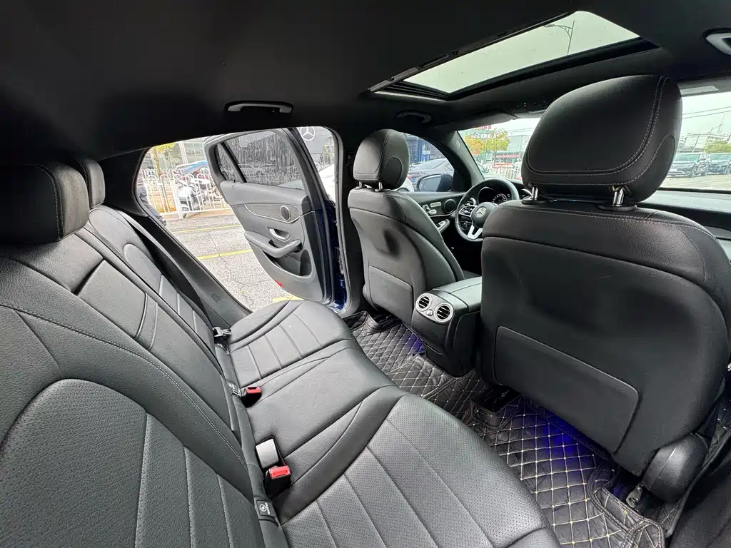Mercedes-Benz GLC Coupe 2020 GLC 300 4MATIC Coupe SUV купить на сайте DeffCars