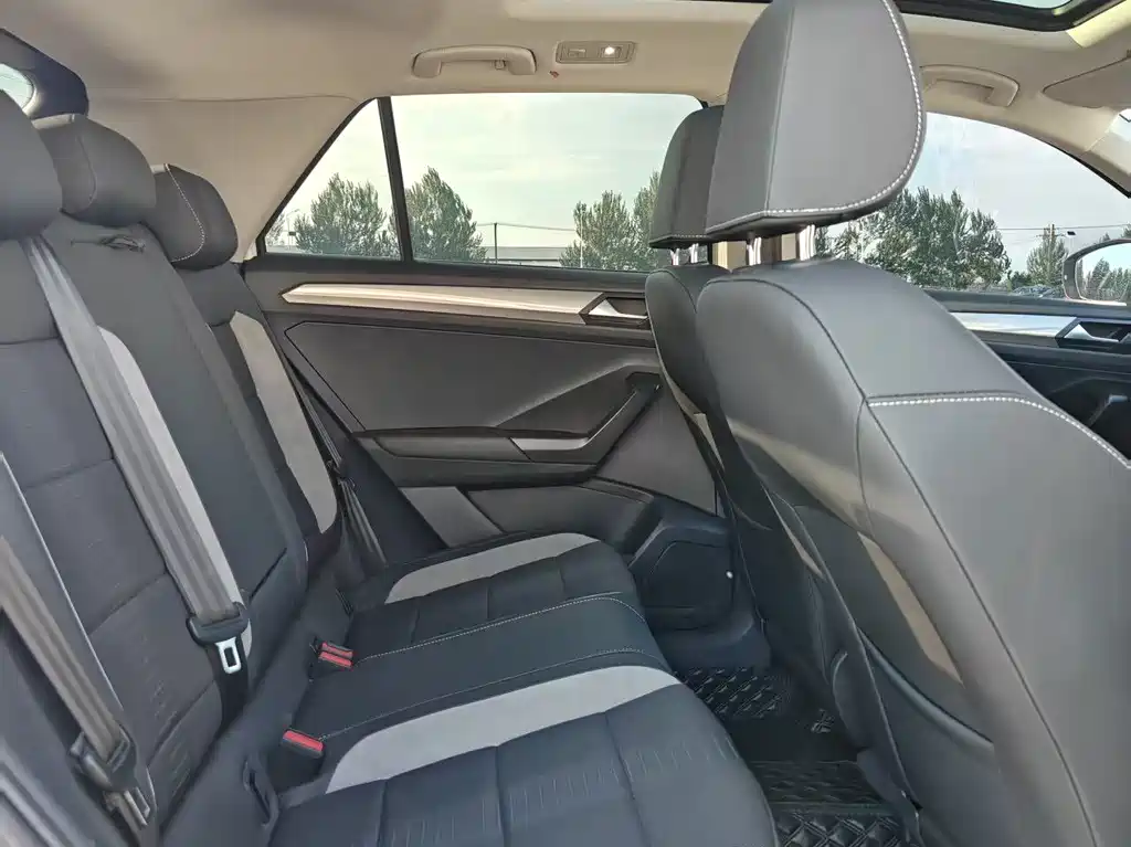 T-ROC 2022 model 280TSI DSG two-wheel drive elite PLUS купить на сайте DeffCars