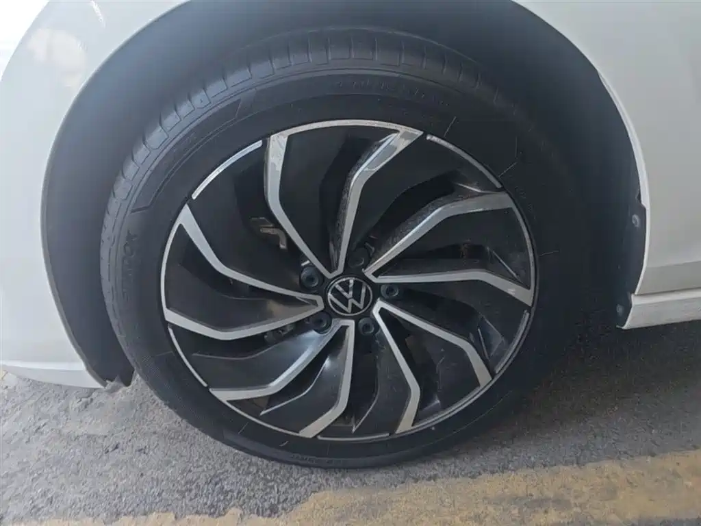 Golf 2023 280TSI DSG Pro купить на сайте DeffCars