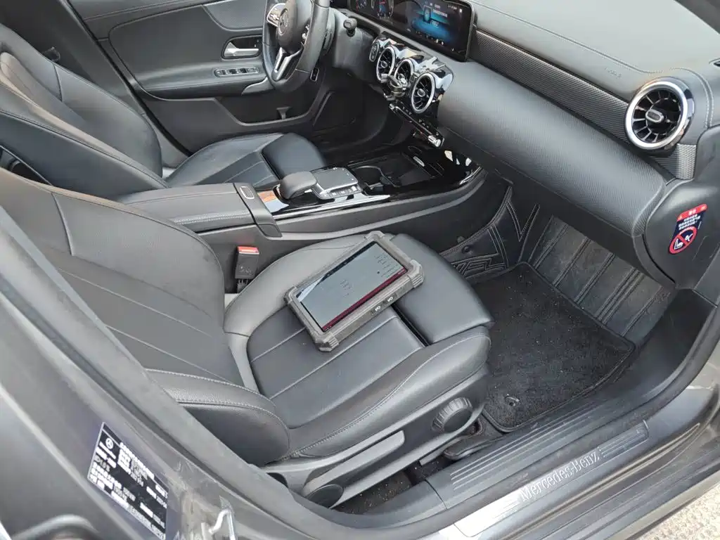 Mercedes-Benz A-Class 2021 facelift A 180 L sports sedan купить на сайте DeffCars