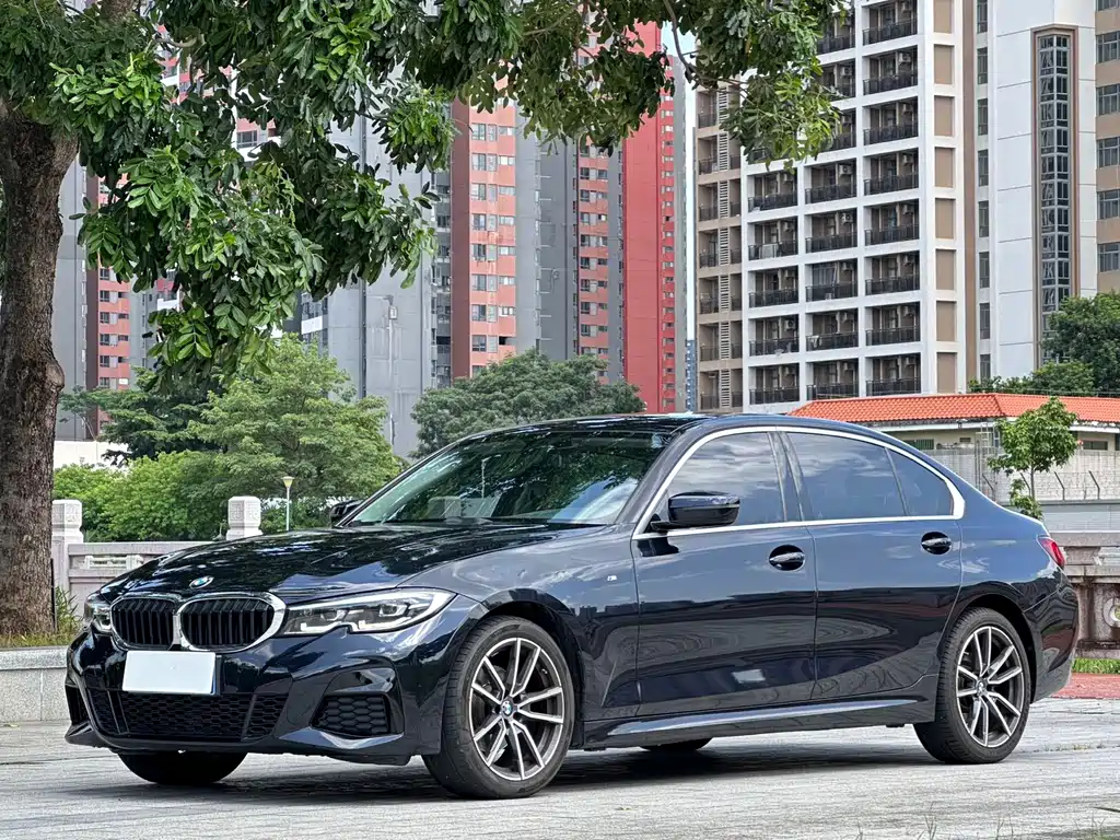 BMW 3 Series 2022 320Li M Sports Package купить на сайте DeffCars