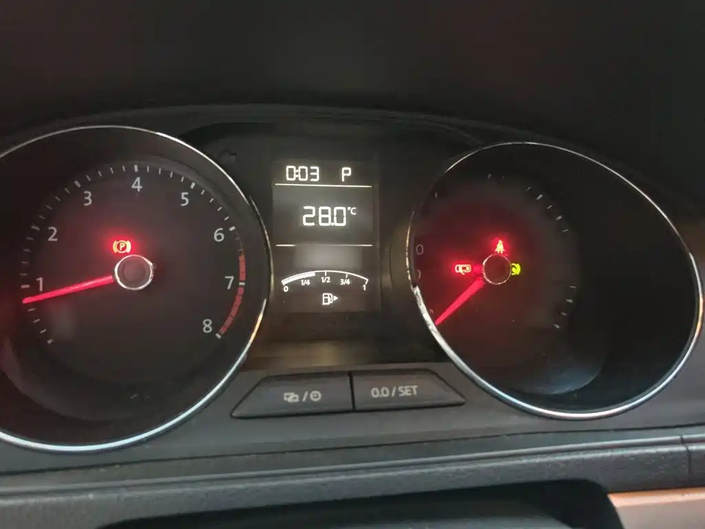 Lavida 2015 1.6L automatic comfort version купить на сайте DeffCars