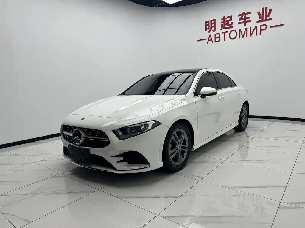 Mercedes-Benz A-Class 2022 A 180 L купить на сайте DeffCars