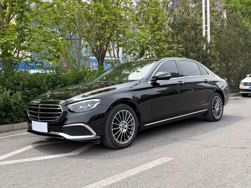 Mercedes-Benz E-Class 2021 E 260 L купить на сайте DeffCars